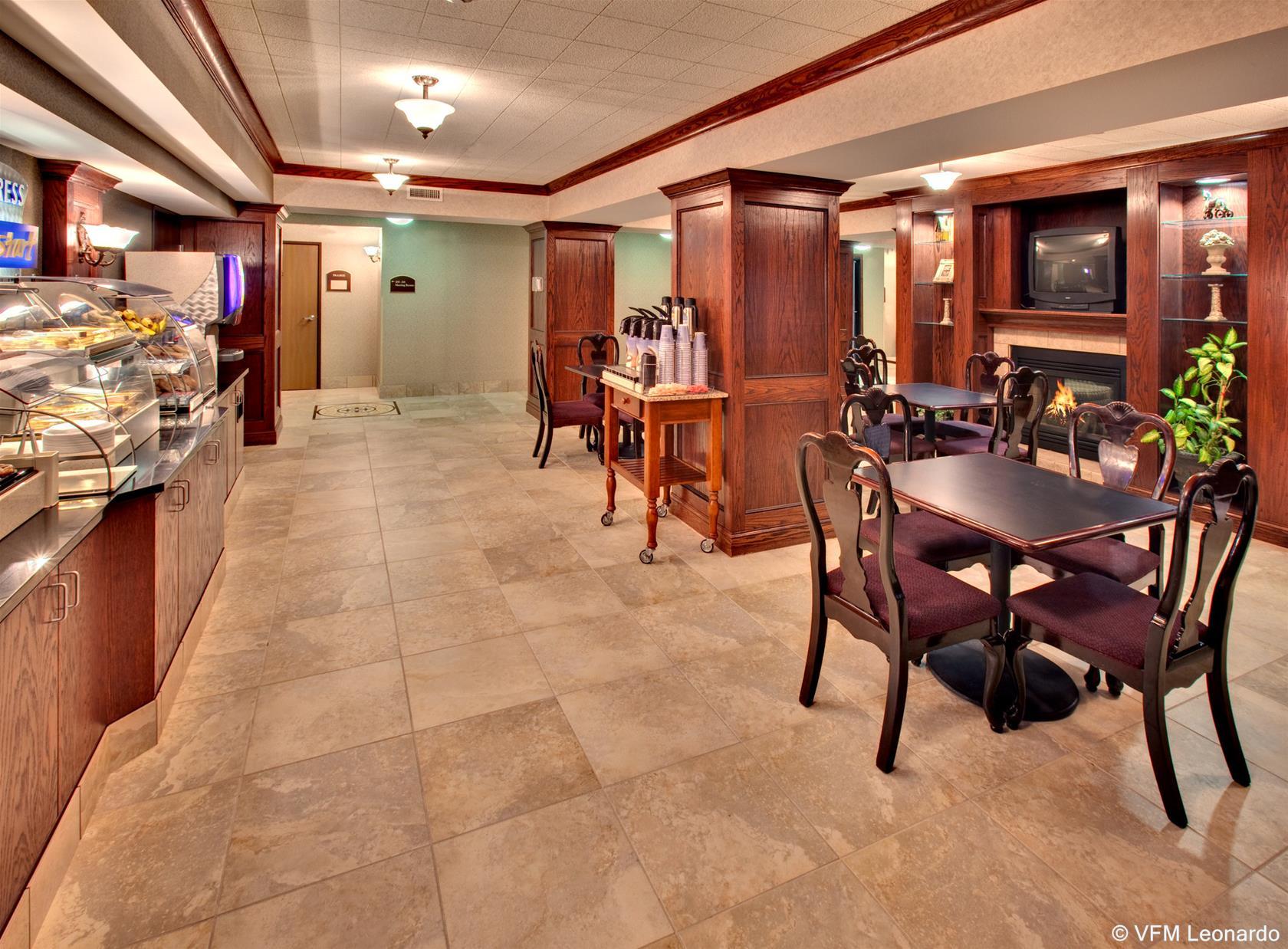 Best Western Watertown Экстерьер фото