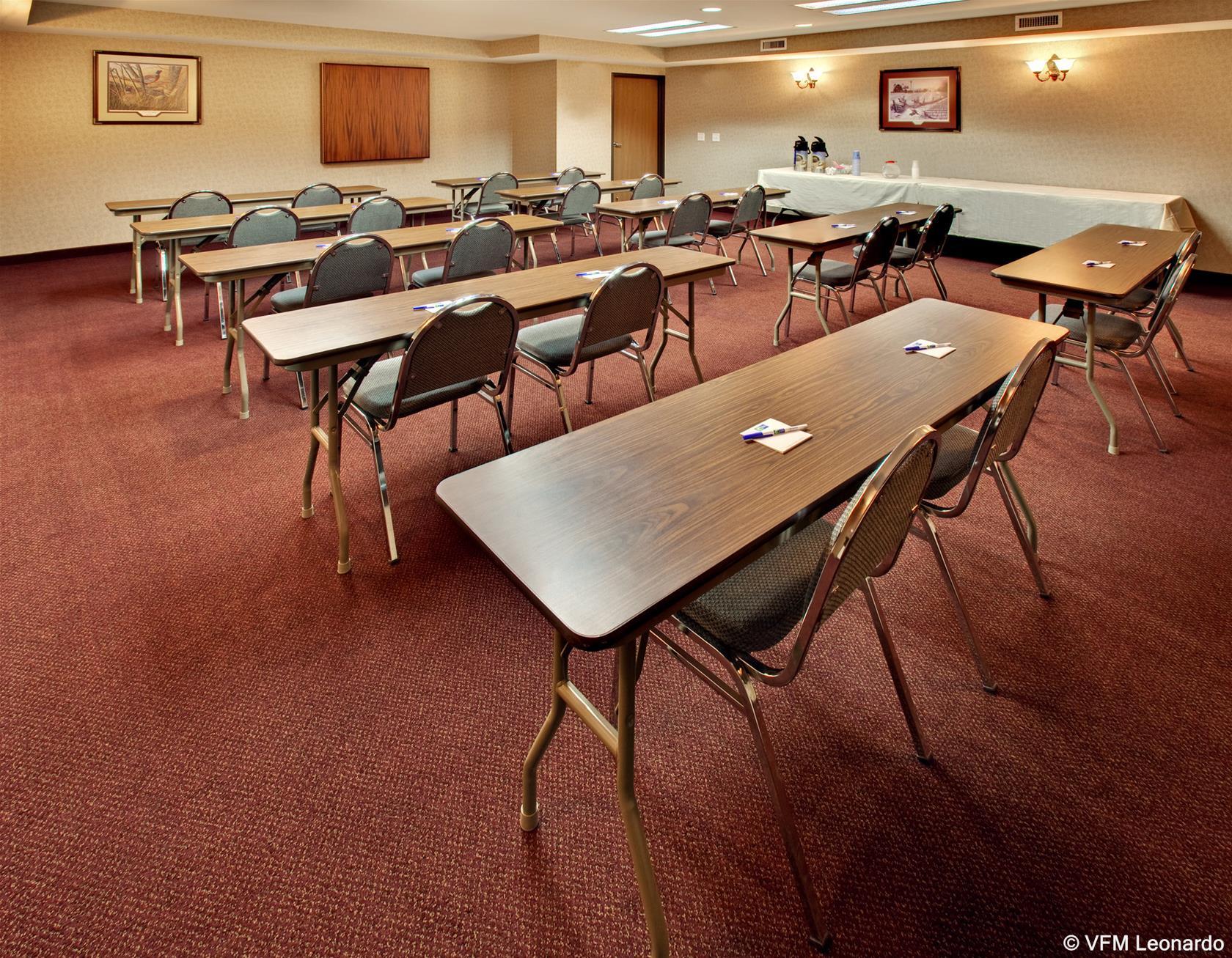 Best Western Watertown Экстерьер фото