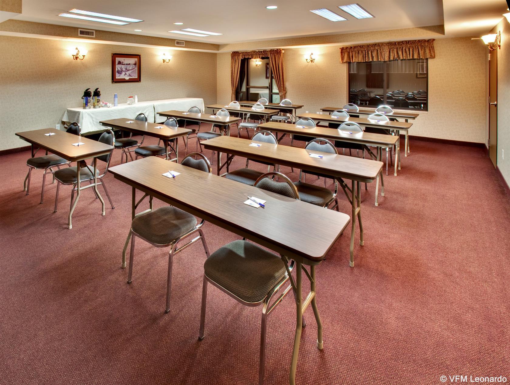 Best Western Watertown Экстерьер фото