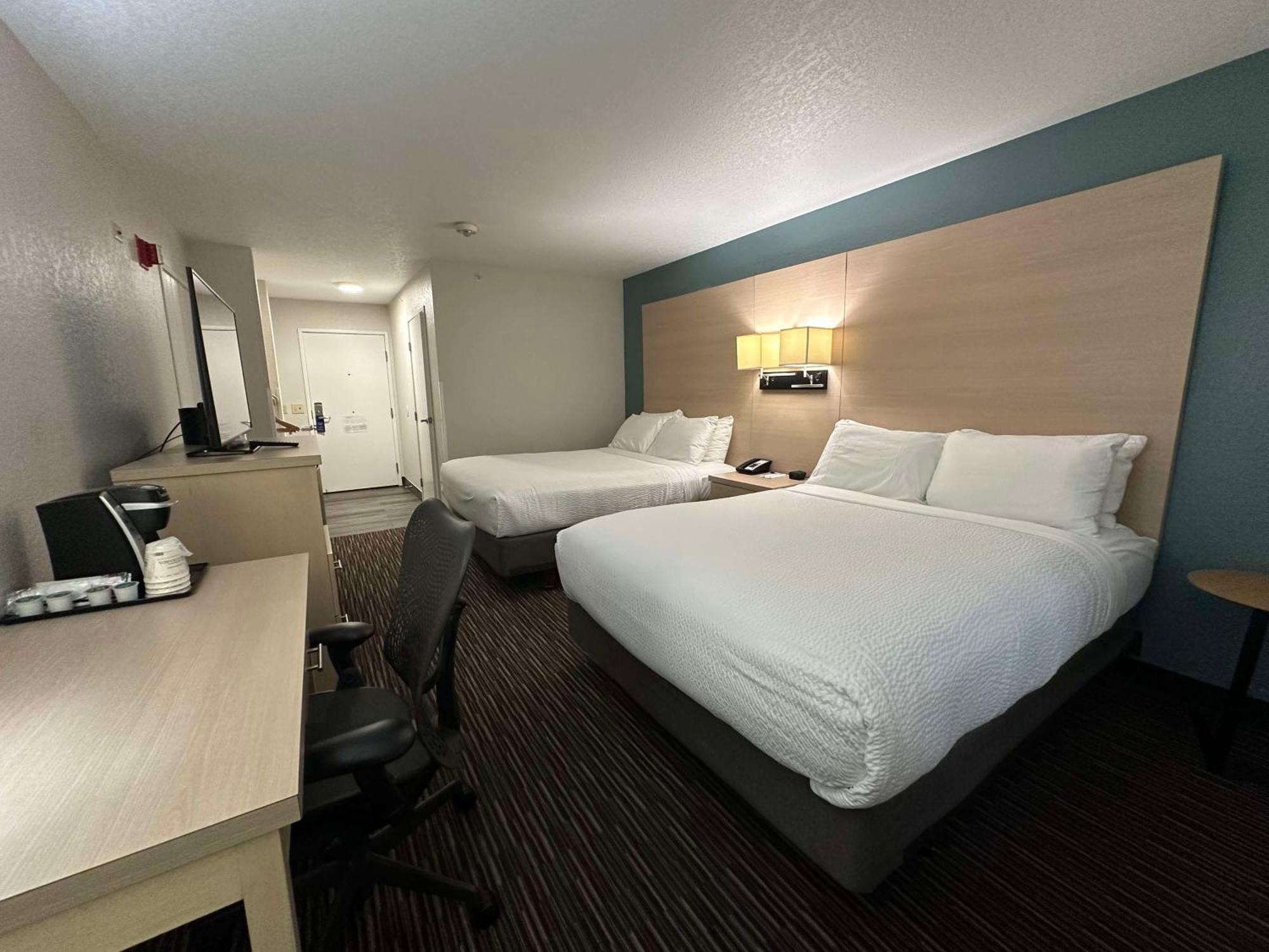 Best Western Watertown Экстерьер фото