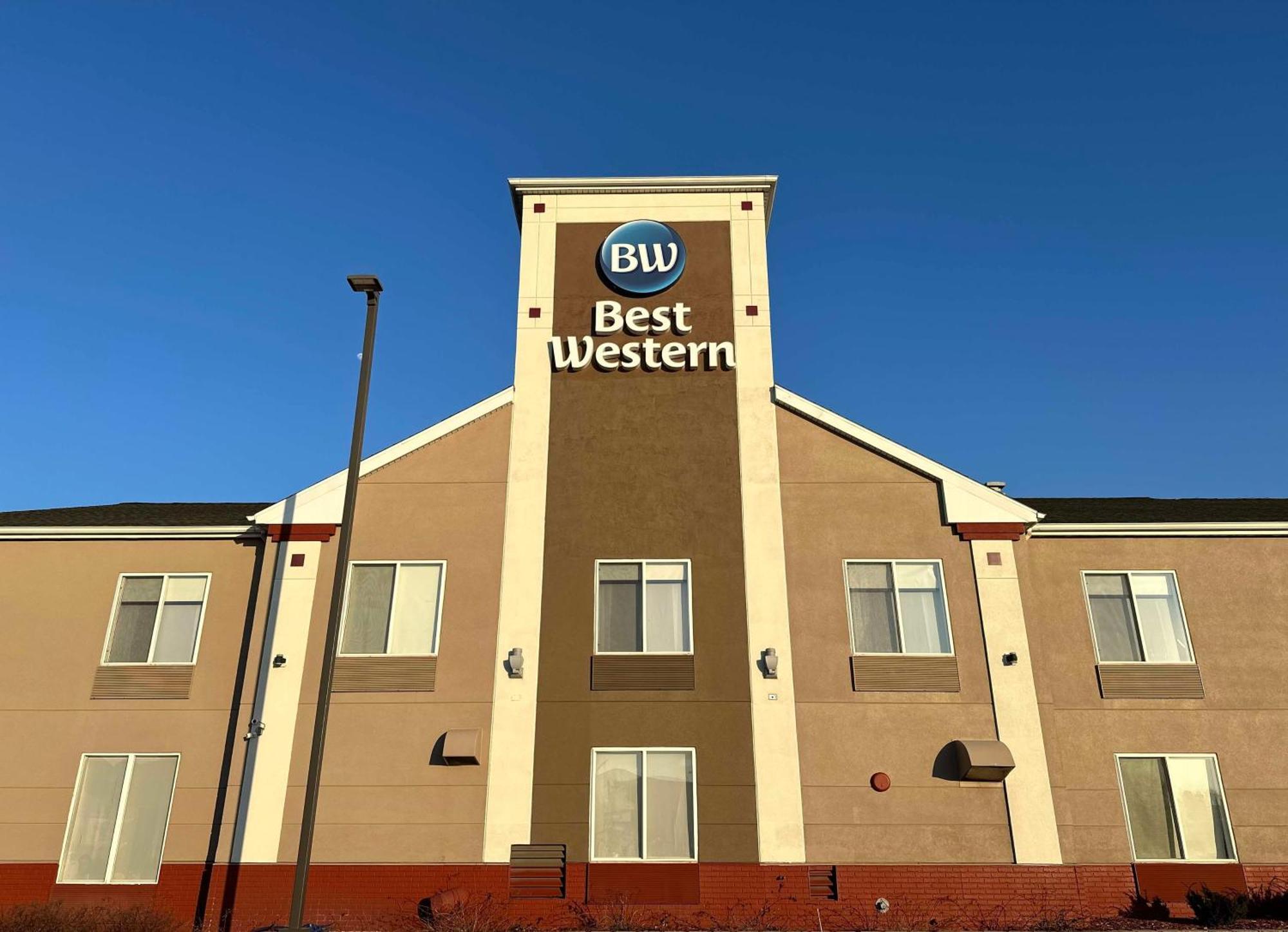 Best Western Watertown Экстерьер фото