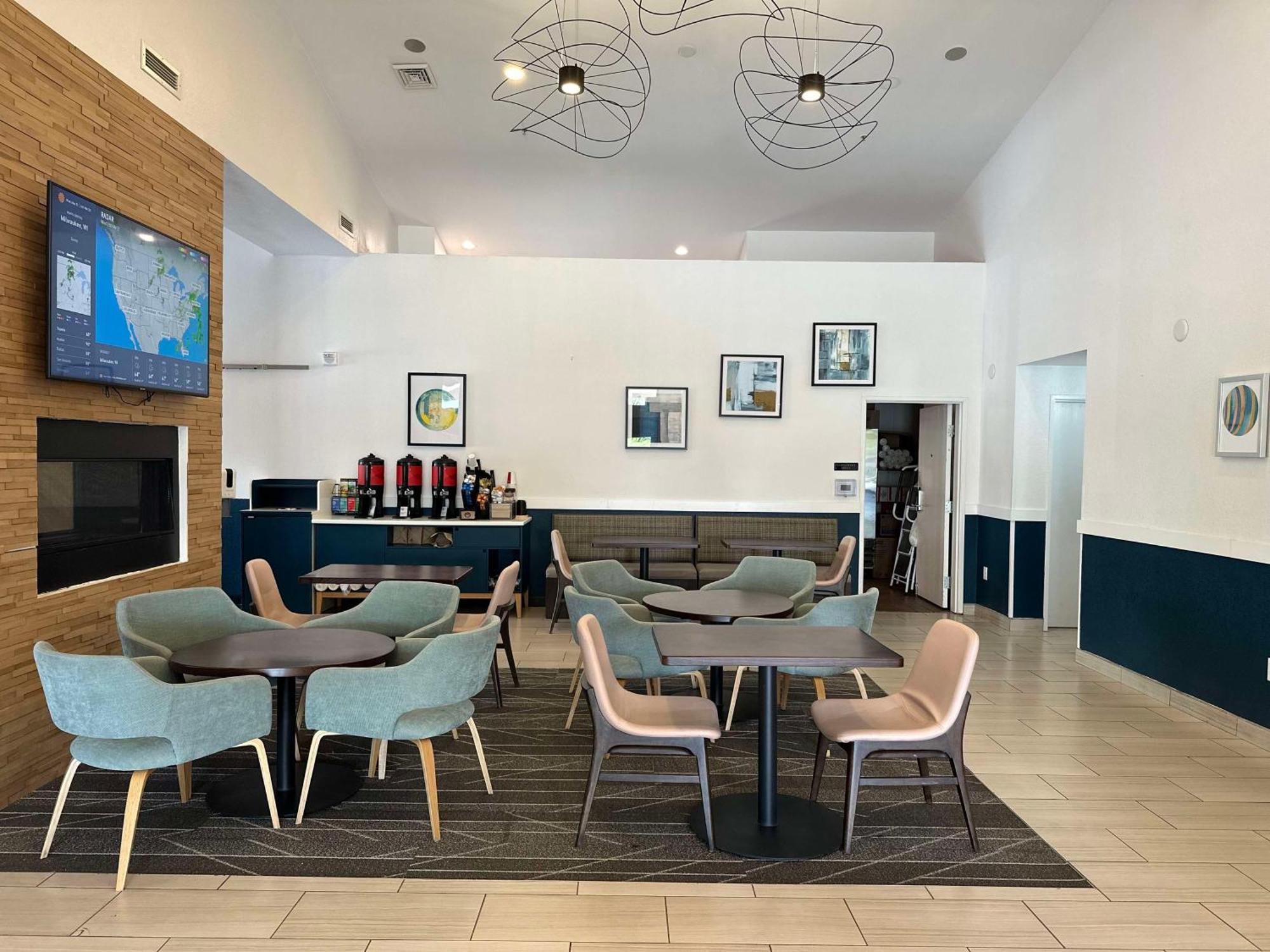 Best Western Watertown Экстерьер фото