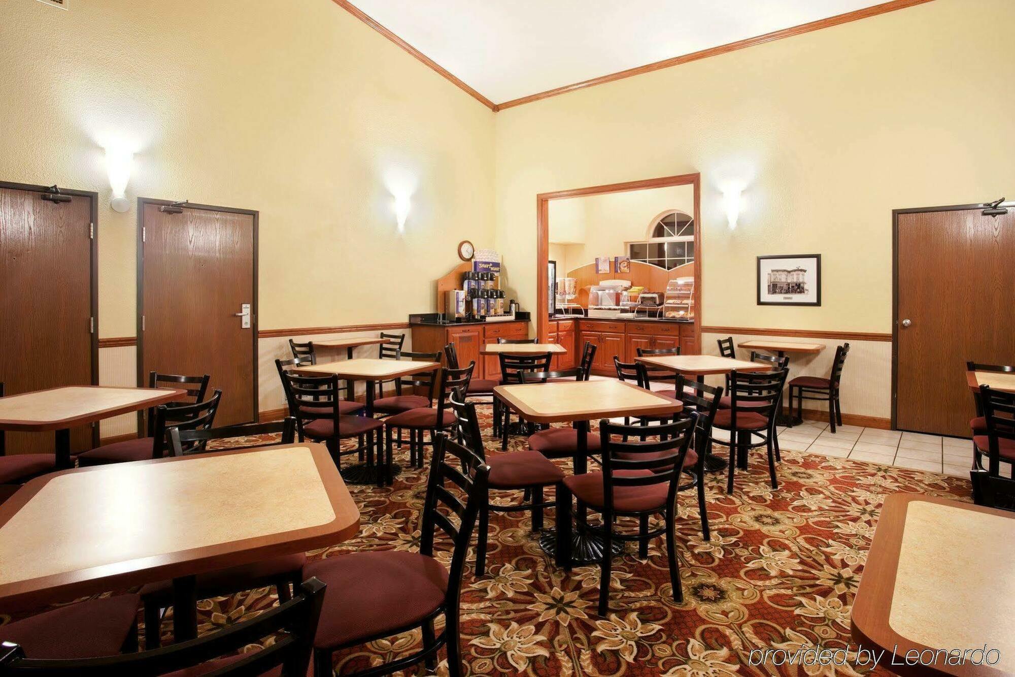 Best Western Watertown Экстерьер фото